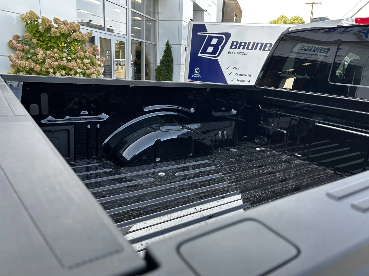 2025 Ford F-150 LARIAT Image principale