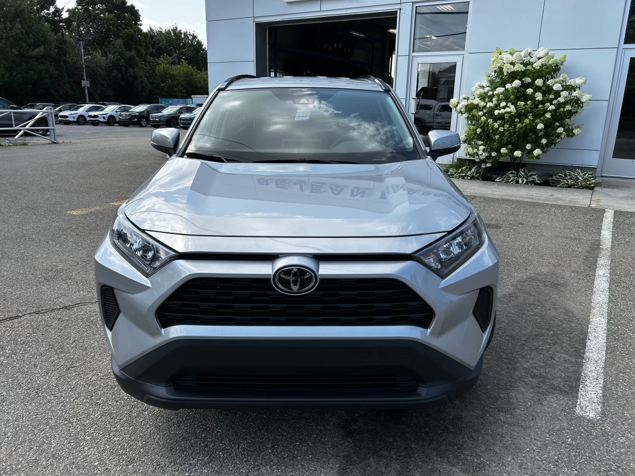 2020 Toyota RAV4 LE Main Image