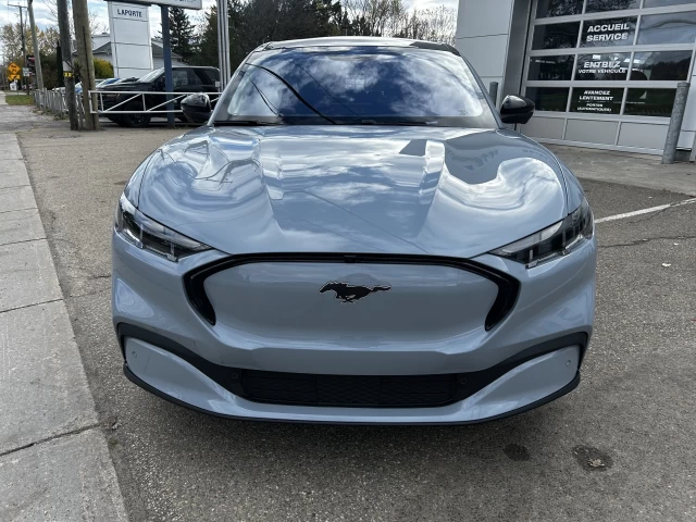 Ford Mustang Mach-E PREMIUM AWD 2025