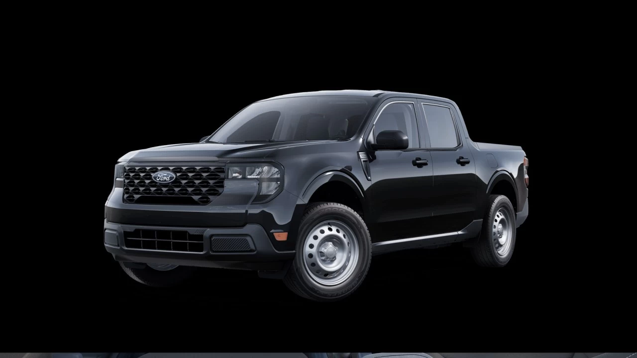 2025 Ford Maverick XL Main Image