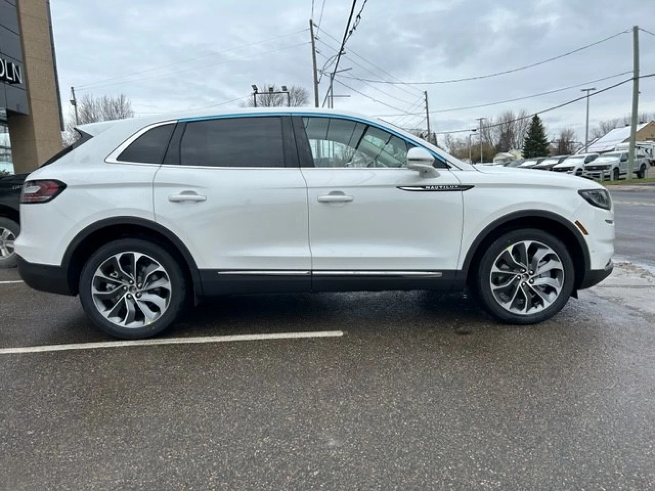 2023 Lincoln Nautilus Reserve Image principale