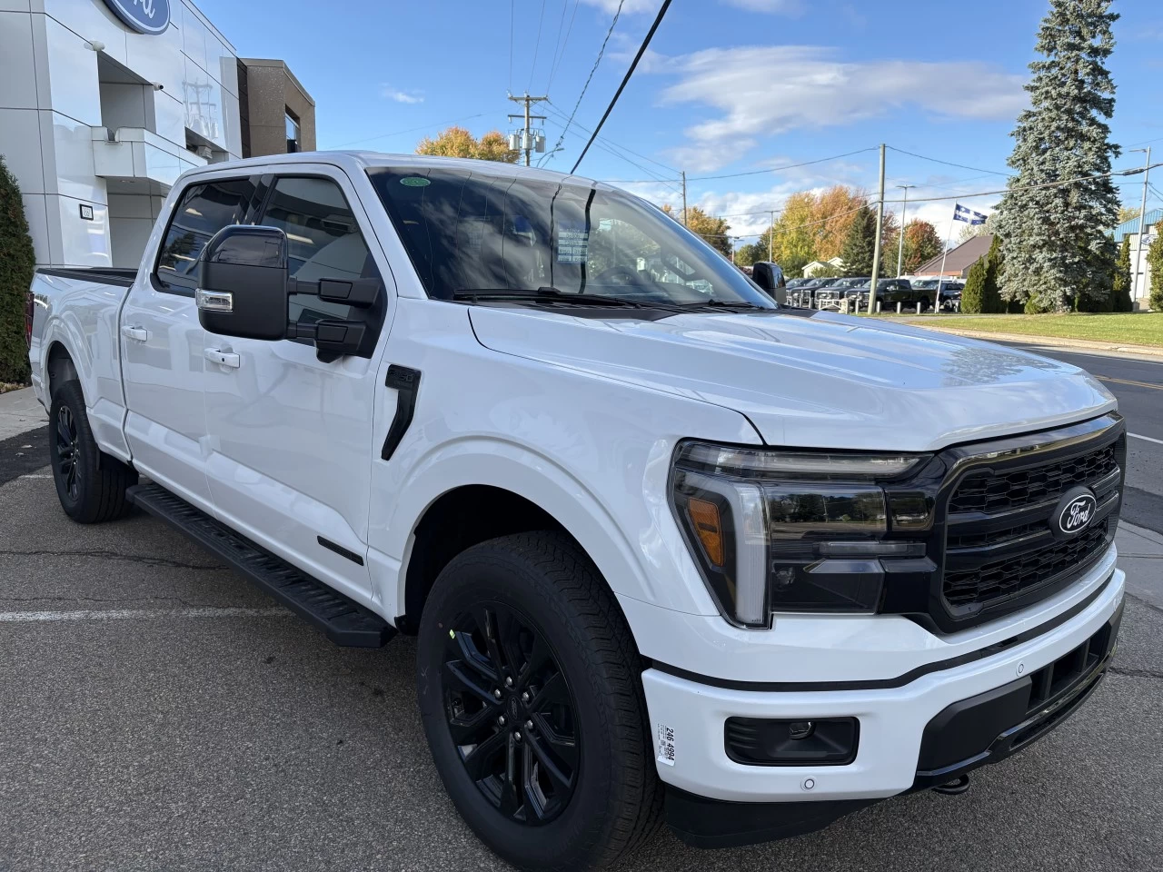 2026 Ford F-150 LARIAT Main Image