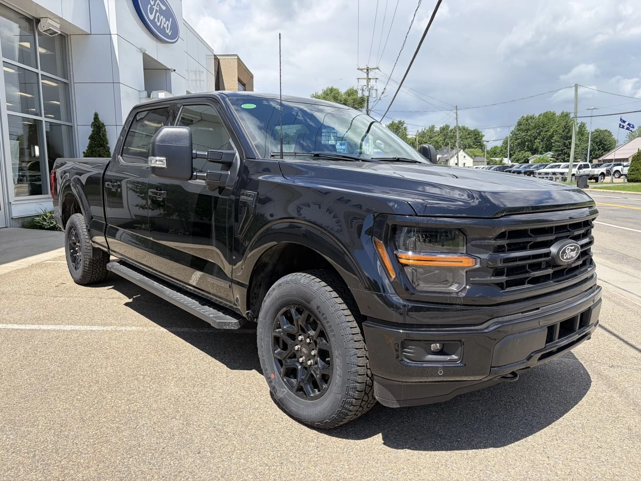 2026 Ford F-150 XLT POWERBOOST HYBRIDE 302A 4X4 SUPERCREW https://www.st-norbertford.com/resize/b990ff35b810a3abc0cc817b2ca24889-1
