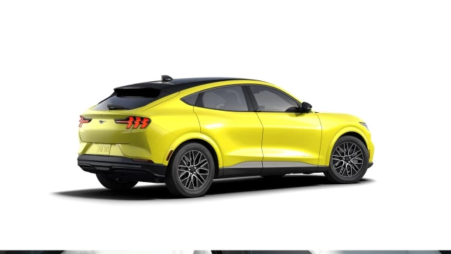 Ford Mustang Mach-E PREMIUM AWD 2025