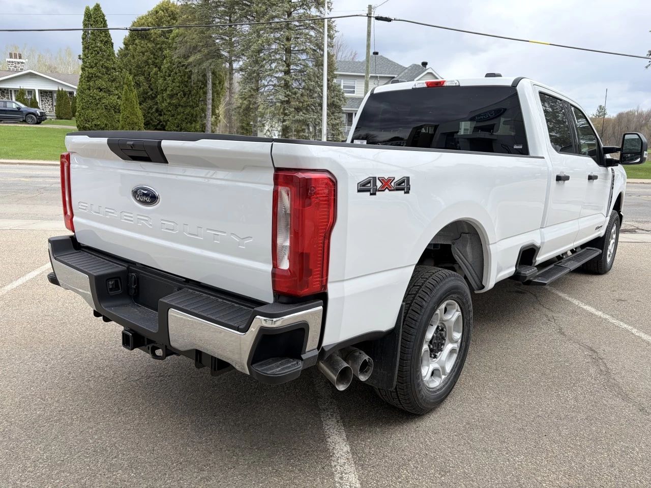 2026 Ford Super Duty F-250 SRW XLT Main Image