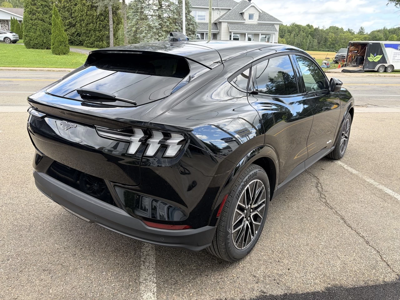 2026 Ford Mustang Mach-E PREMIUM https://www.st-norbertford.com/resize/b990ff35b810a3abc0cc817b2ca24889-1