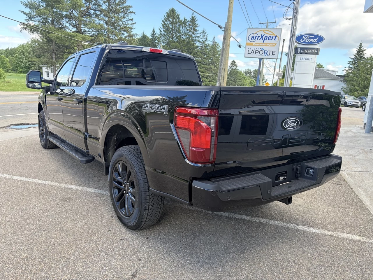 2026 Ford F-150 XLT https://www.st-norbertford.com/resize/b990ff35b810a3abc0cc817b2ca24889-1
