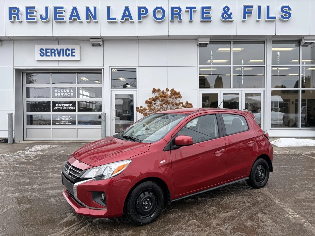 2024 Mitsubishi Mirage ES APPLE CARPLAY/ANDROID AUTO SIÈGES CHAUFFANT CAMÉRA DE RECUL https://www.st-norbertford.com/resize/b990ff35b810a3abc0cc817b2ca24889-1