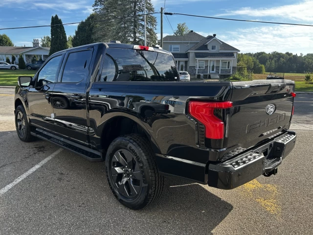 Ford F-150 Lightning FLASH 2025