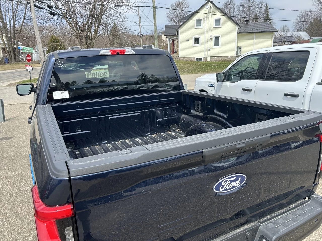 2024 Ford F-150 Lightning XLT https://www.st-norbertford.com/resize/b990ff35b810a3abc0cc817b2ca24889-1