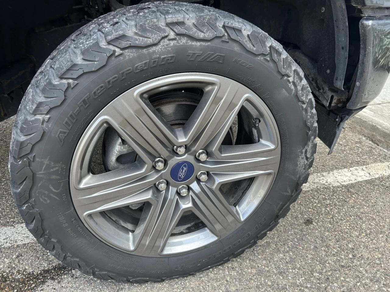 2020 Ford F-150 LARIAT Image principale