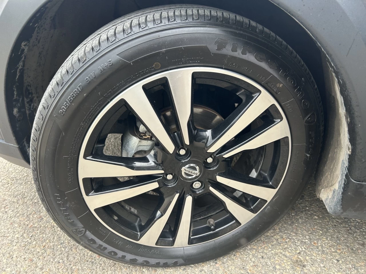 2019 Nissan Kicks SV Image principale
