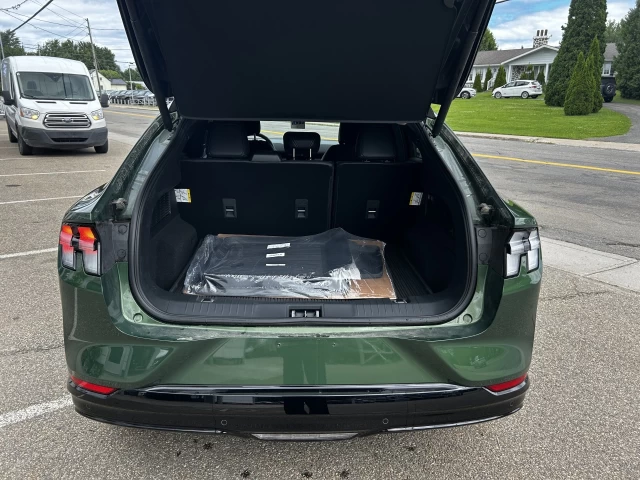 Ford Mustang Mach-E Premium AWD 2024