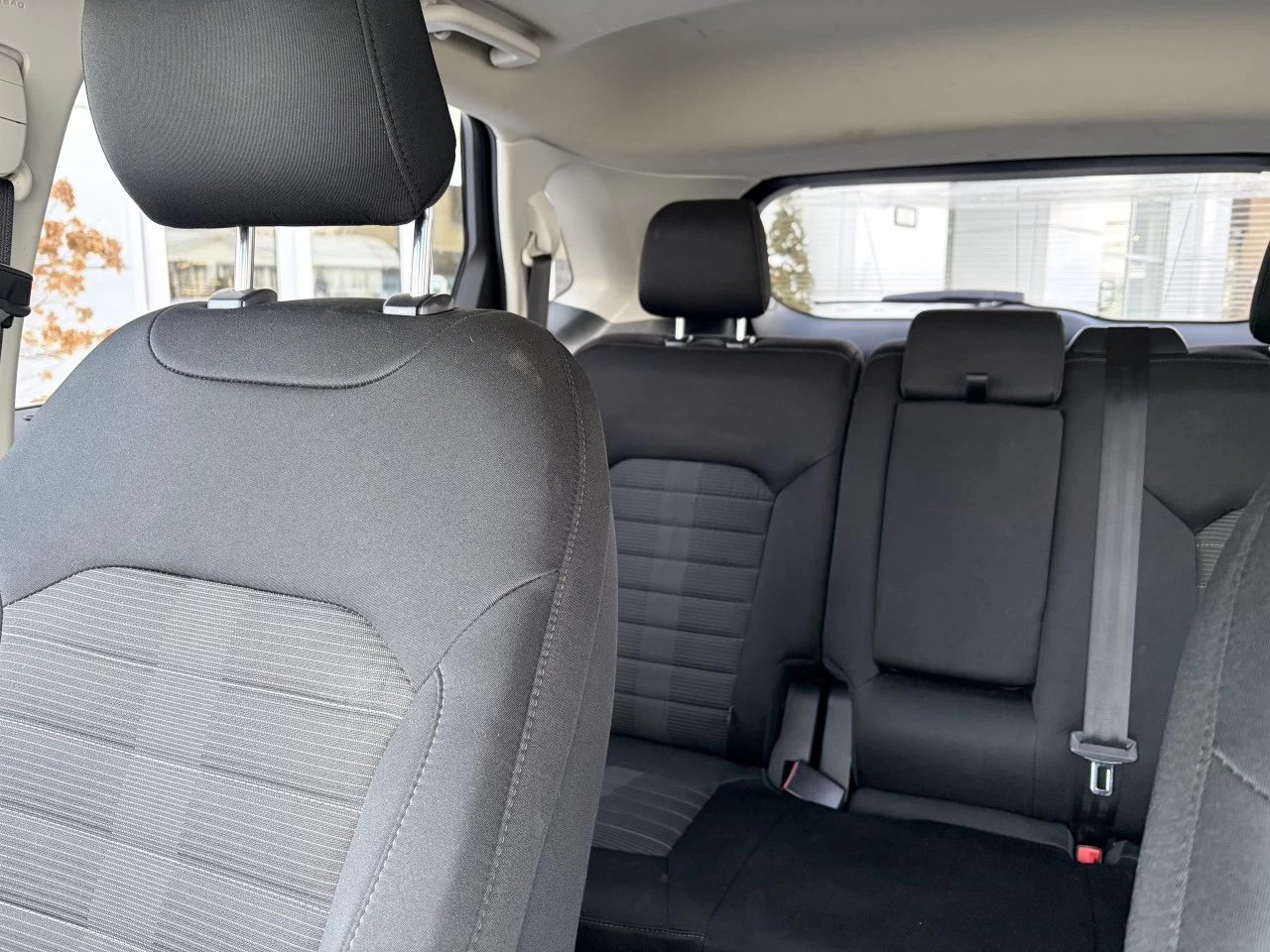 2019 Ford Edge SEL https://www.st-norbertford.com/resize/b990ff35b810a3abc0cc817b2ca24889-1