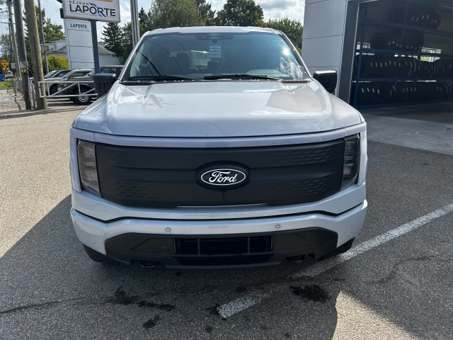 Ford F-150 Lightning FLASH 2025