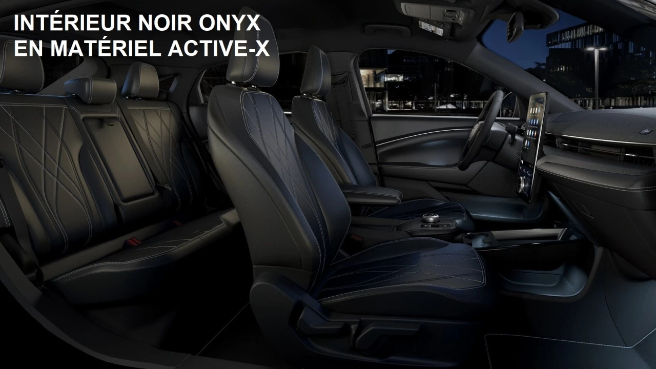 2024 Ford Mustang Mach-E Premium AWD Image principale