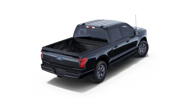 Ford F-150 Lightning Flash 4WD 2025