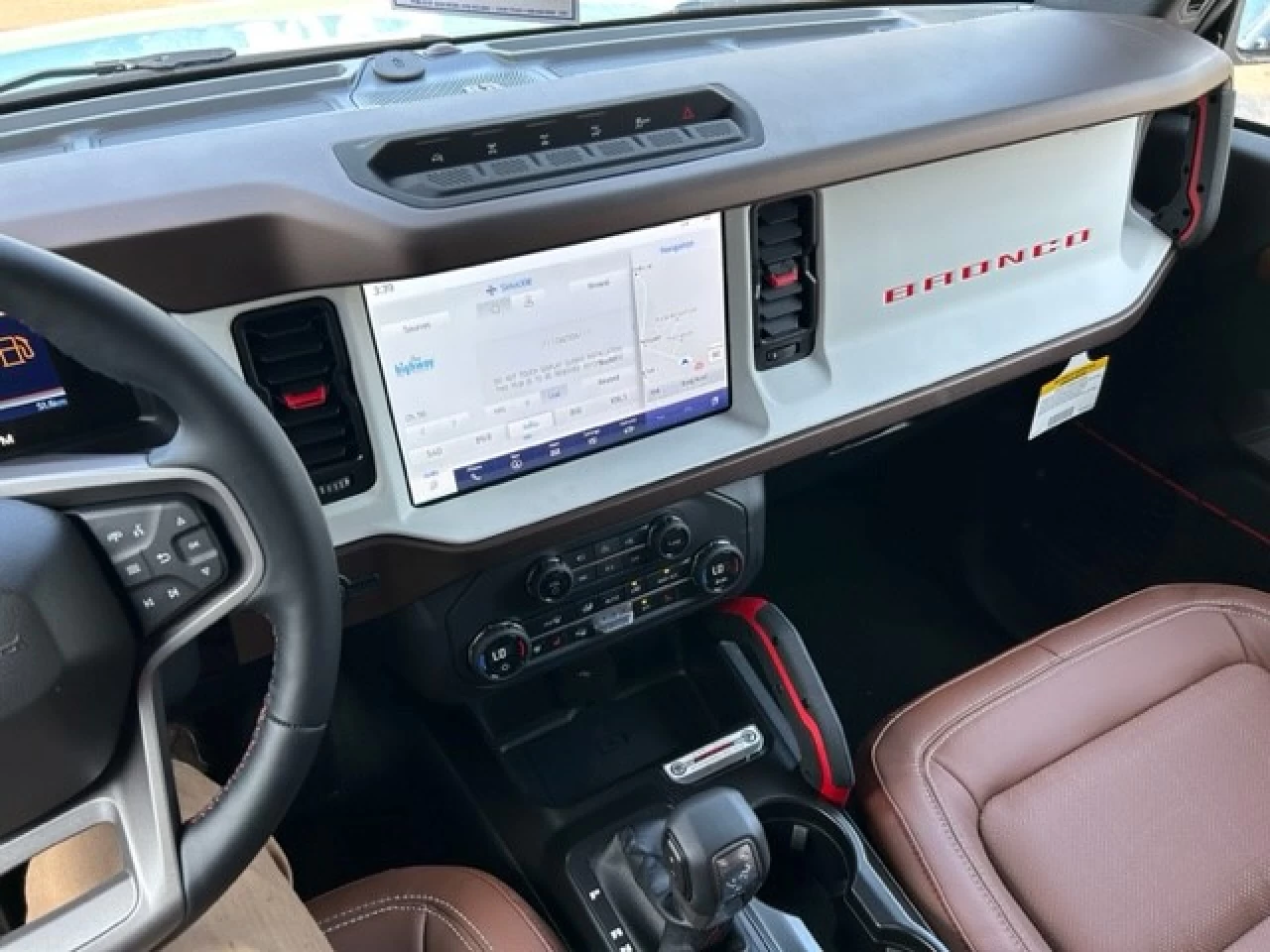 2023 Ford Bronco Heritage Limited Edition Main Image