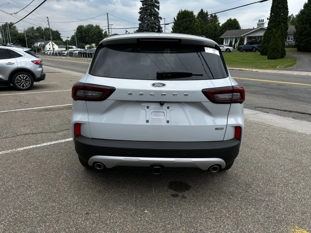 Ford Escape PHEV 2025