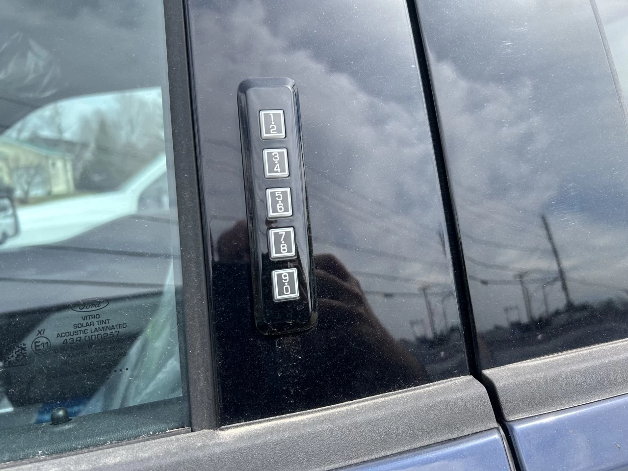 2024 Ford F-150 Lightning XLT https://www.st-norbertford.com/resize/b990ff35b810a3abc0cc817b2ca24889-1