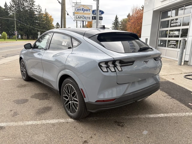Ford Mustang Mach-E PREMIUM 2026