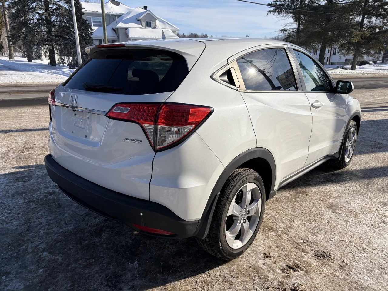 2019 Honda HR-V LX https://www.st-norbertford.com/resize/b990ff35b810a3abc0cc817b2ca24889-1
