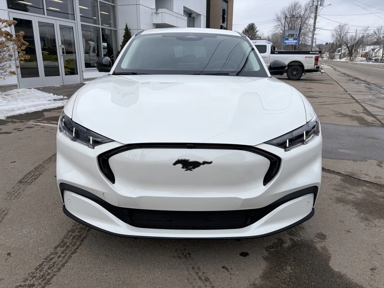 2025 Ford Mustang Mach-E PREMIUM BATTERIE LONGUE DURÉE https://www.st-norbertford.com/resize/b990ff35b810a3abc0cc817b2ca24889-1