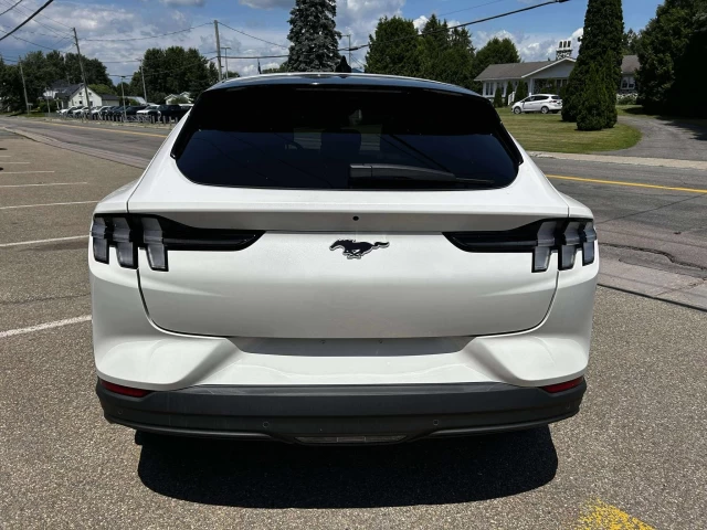 Ford Mustang Mach-E Select AWD 2024
