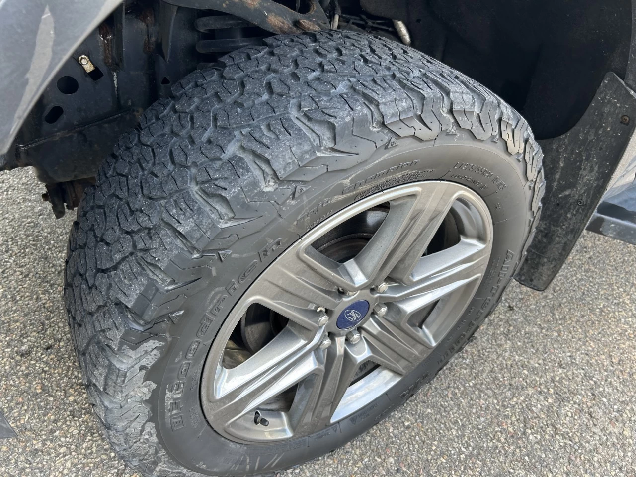 2020 Ford F-150 LARIAT Image principale