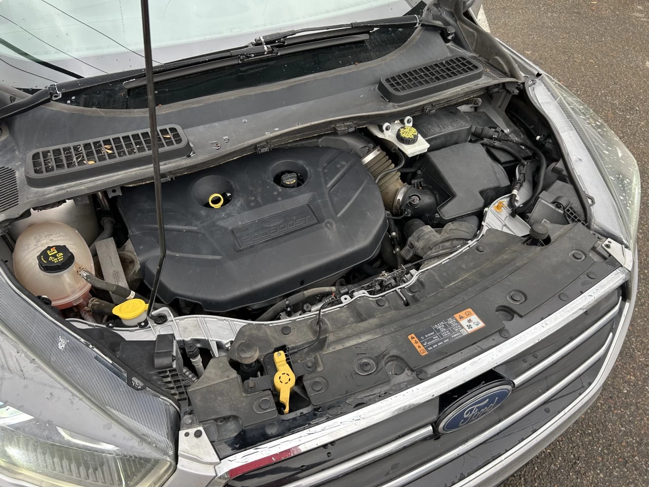 2017 Ford Escape Titanium Image principale