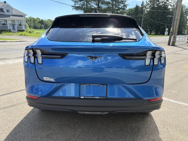 Ford Mustang Mach-E SELECT SIÈGES AVANT CHAUFFANT TAPIS RECHARGE SANS FIL 2025