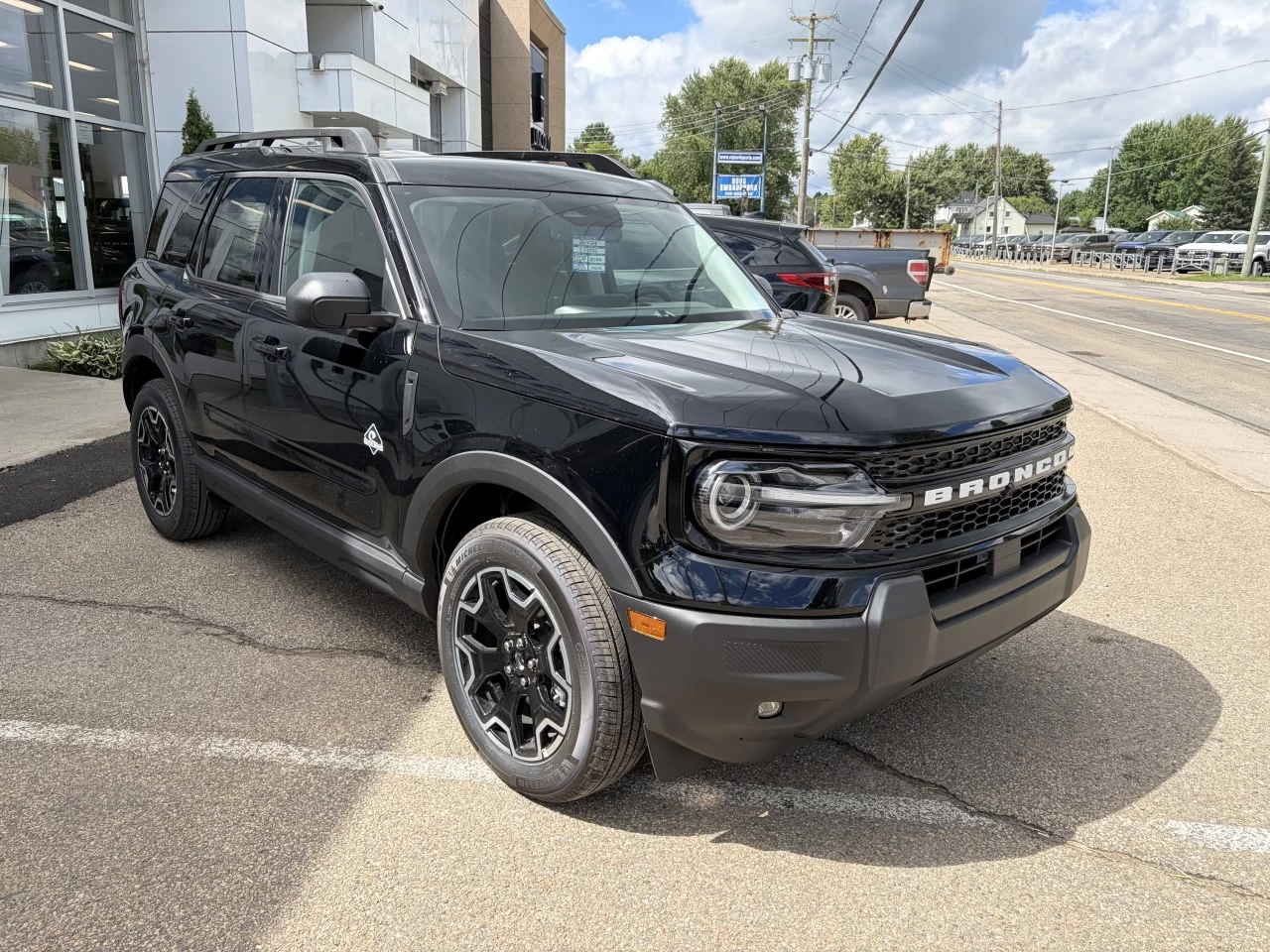 2026 Ford Bronco Sport Outer Banks https://www.st-norbertford.com/resize/b990ff35b810a3abc0cc817b2ca24889-1