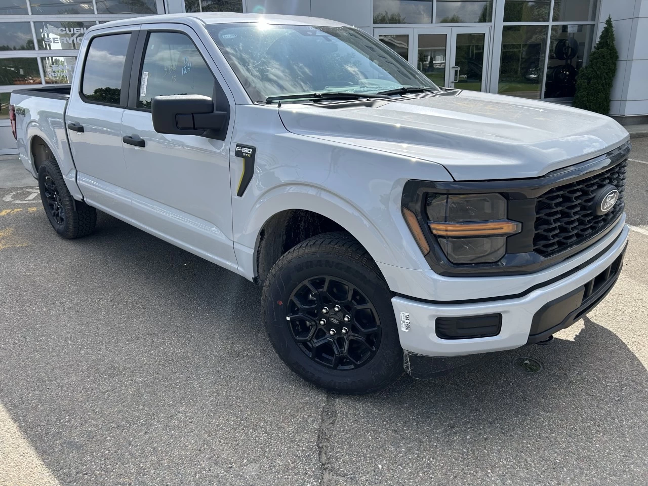 2025 Ford F-150 STX Image principale