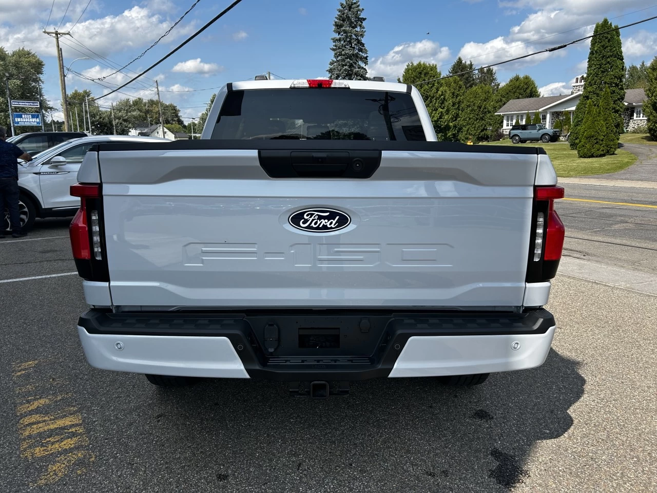 2025 Ford F-150 Lightning FLASH https://www.st-norbertford.com/resize/b990ff35b810a3abc0cc817b2ca24889-1