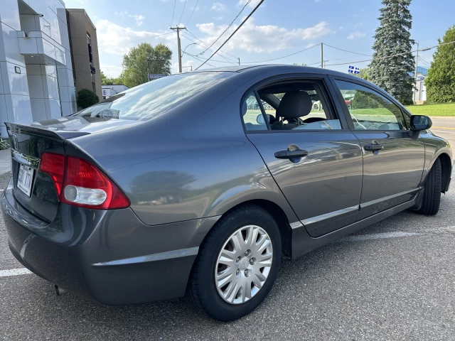 Honda Berline Civic DX/DX-A 2009