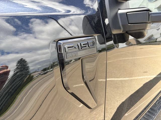 Ford F-150 XLT POWERBOOST HYBRIDE 302A 4X4 SUPERCREW 2026