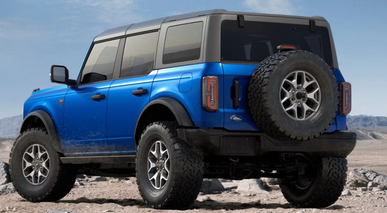 2023 Ford Bronco BADLANDS Image principale