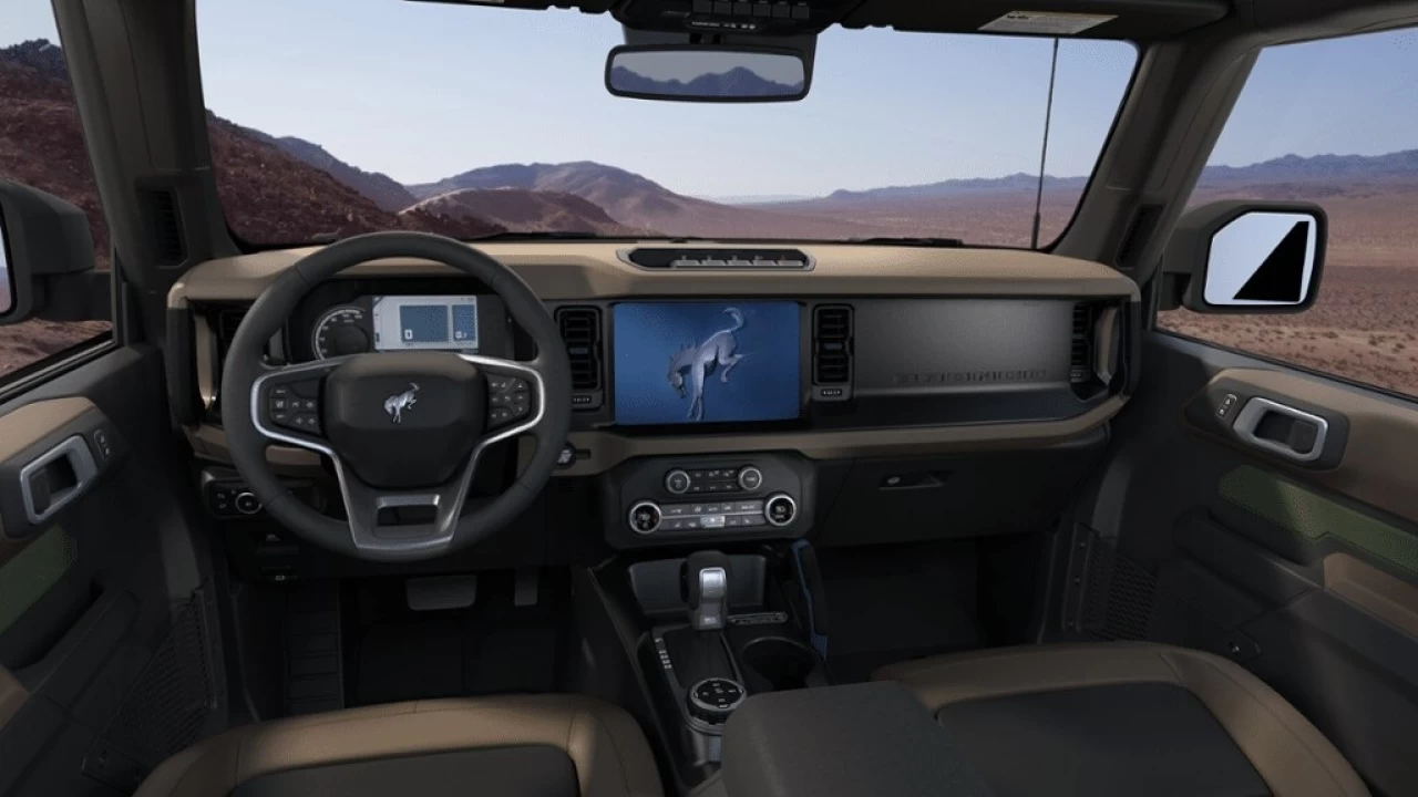2023 Ford Bronco Wildtrak Main Image
