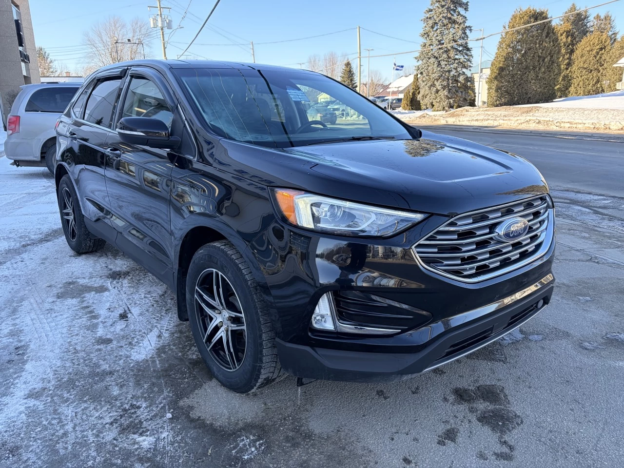 2020 Ford Edge SEL 201A CUIR TOIT PANORAMIQUE https://www.st-norbertford.com/resize/b990ff35b810a3abc0cc817b2ca24889-1