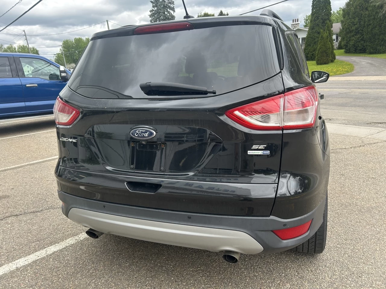 2015 Ford Escape SE Main Image