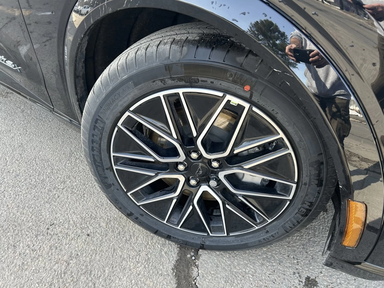 2024 Ford Mustang Mach-E PREMIUM X AWD https://www.st-norbertford.com/resize/b990ff35b810a3abc0cc817b2ca24889-1