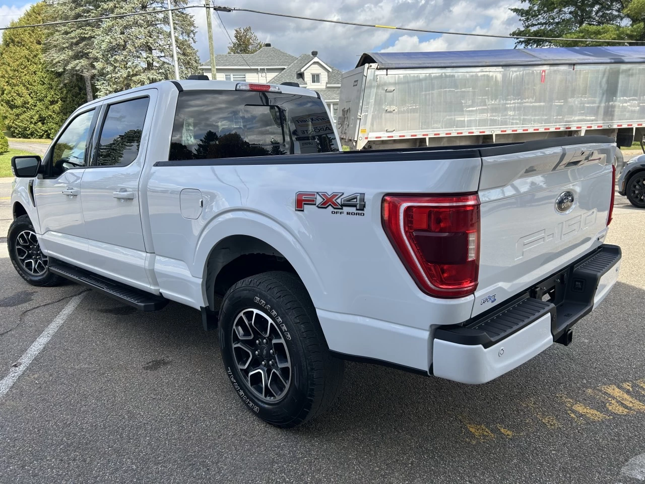 2021 Ford F-150 XLT Image principale