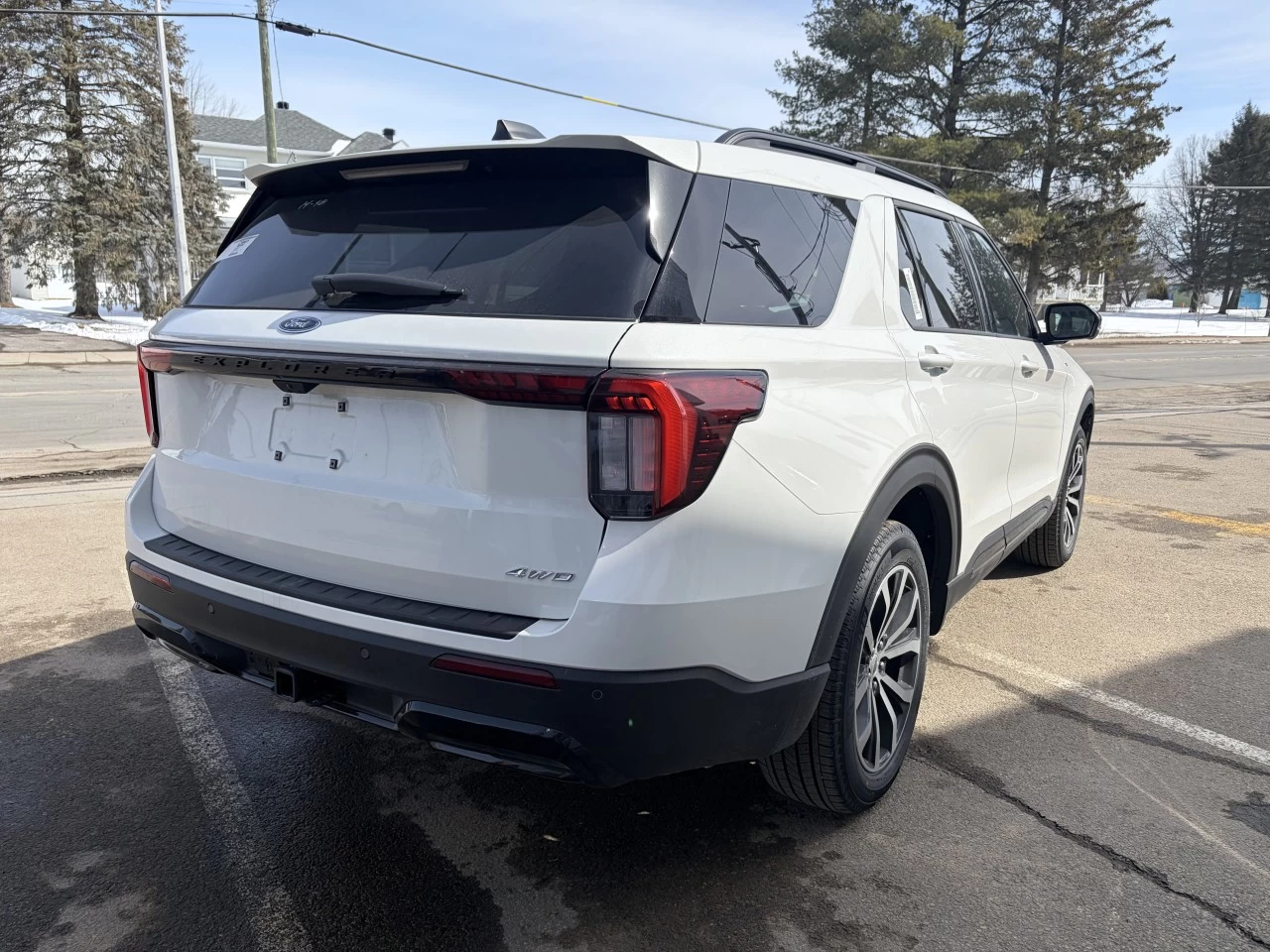 2026 Ford Explorer ST-Line https://www.st-norbertford.com/resize/b990ff35b810a3abc0cc817b2ca24889-1
