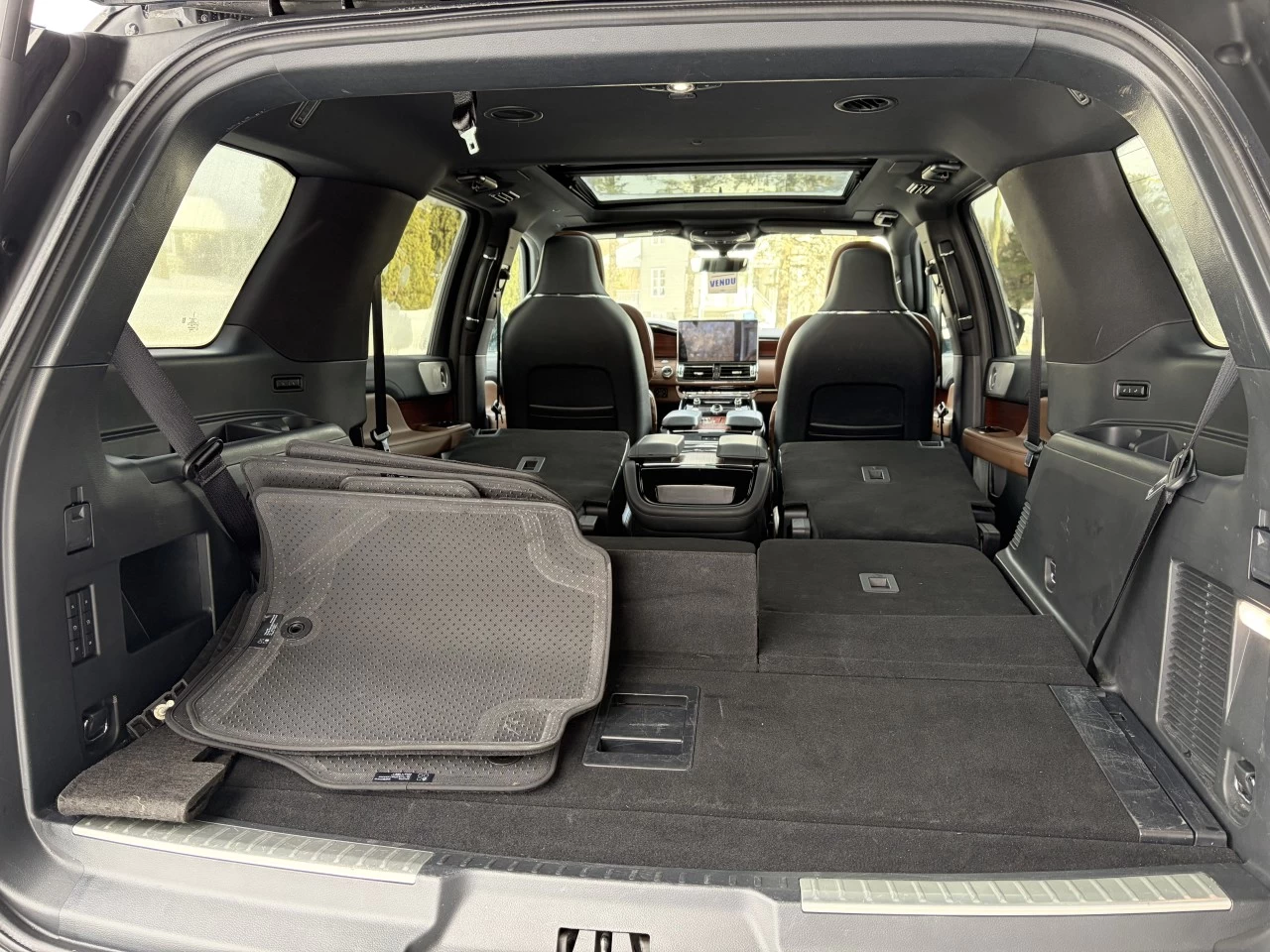 2022 Lincoln Navigator RESERVE MASSAGE HEAVY DUTY TRAILER TOW PACKAGE CUIR HAUT DE GAMME Image principale