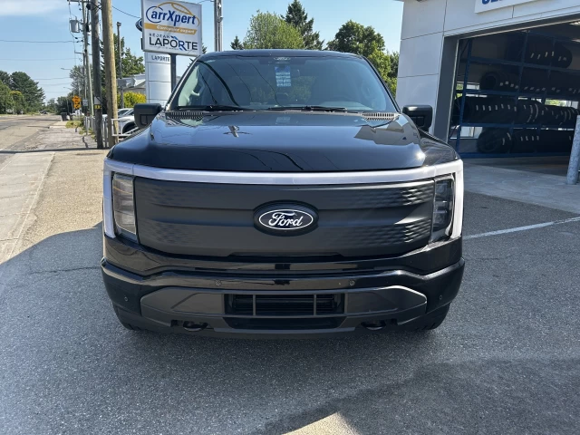 Ford F-150 Lightning FLASH 2025