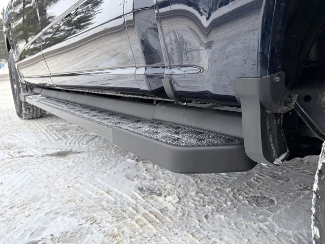 Ford F-150 Lightning FLASH 2025