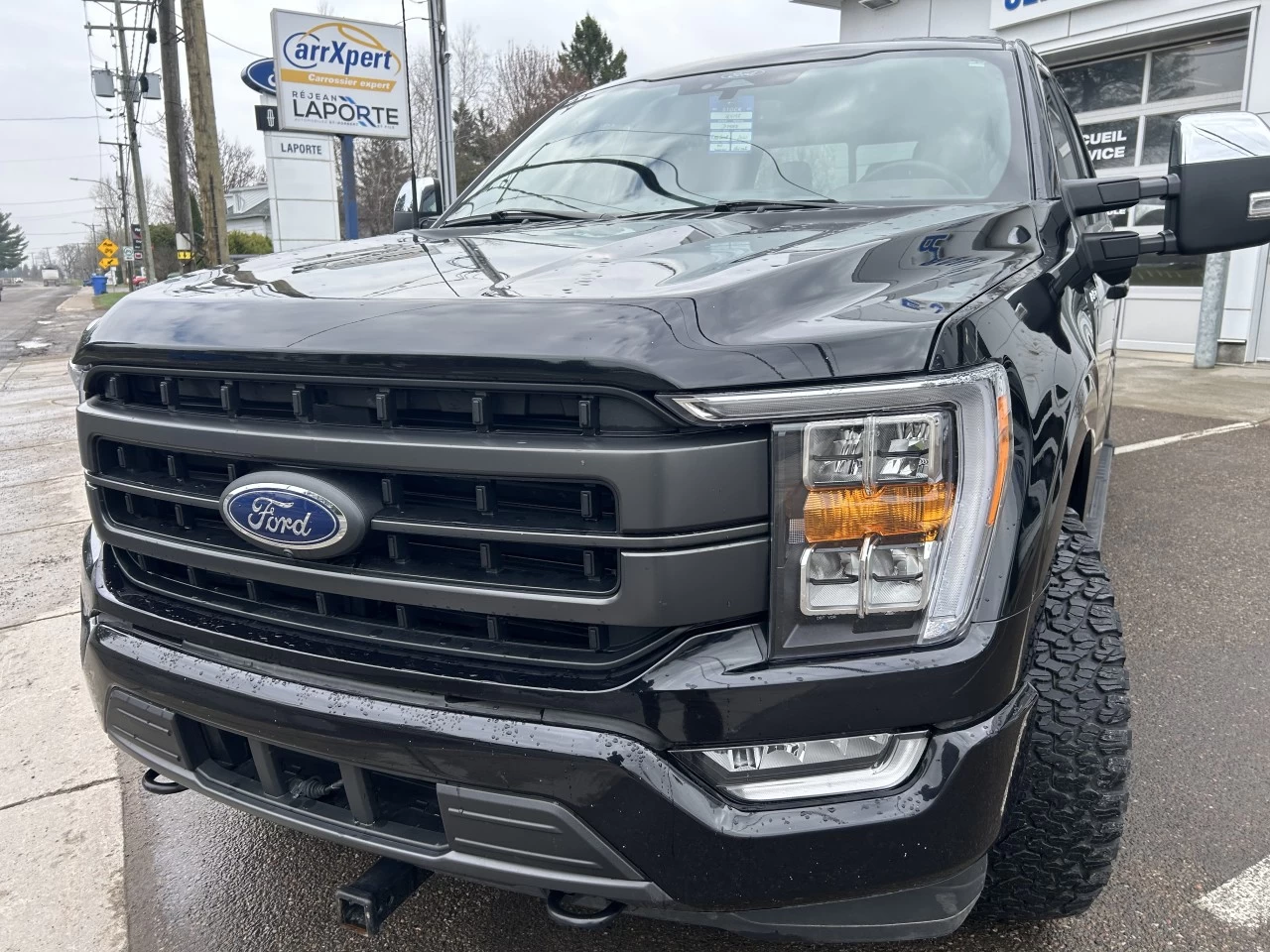 2022 Ford F-150 LARIAT Image principale