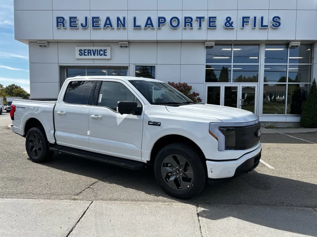 Ford F-150 Lightning FLASH 2025
