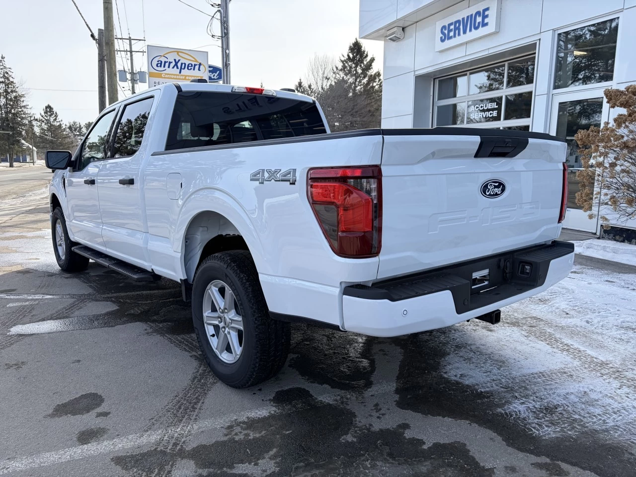 2026 Ford F-150 XLT 300A https://www.st-norbertford.com/resize/b990ff35b810a3abc0cc817b2ca24889-1