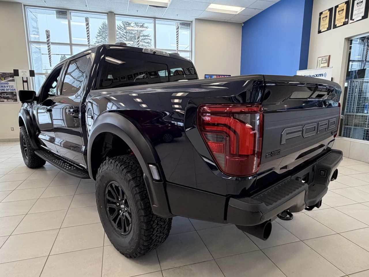 2025 Ford F-150 RAPTOR 4X4 SUPERCREW 801A Image principale